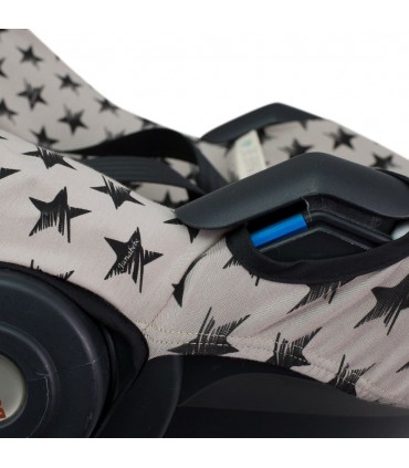 besafe izi go - Detalle ojal Dark sky