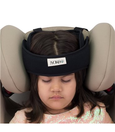 Vista frontal con modelo Black Series