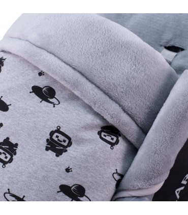 Vista lateral Robot space