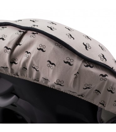 Vista trasera Mr Mustache