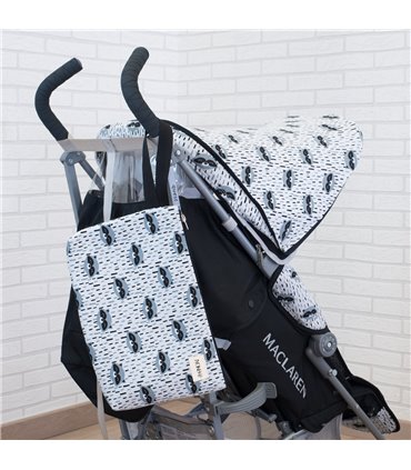 neceser - Vista de uso con modelo Racoon town 