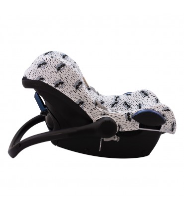 Vista lateral Racoon Town