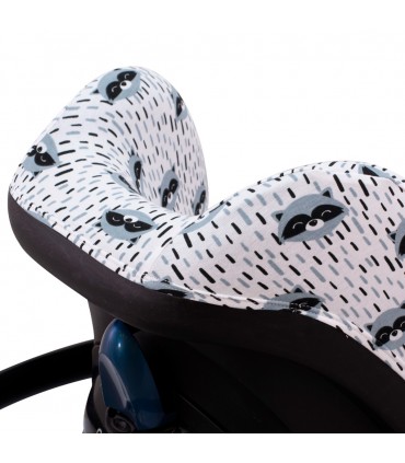 Vista trasera Racoon Town