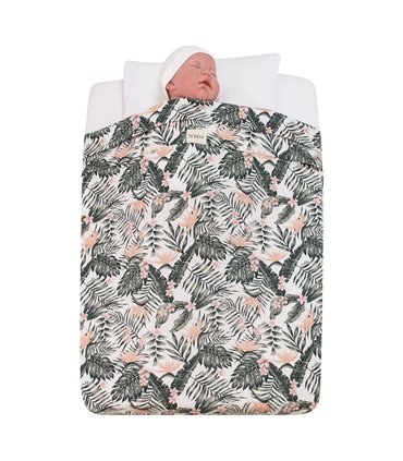 Vista frontal con modelo M African Sunset