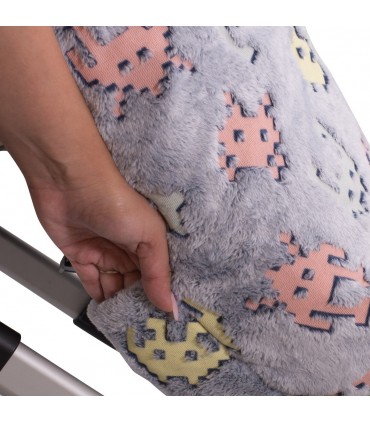 Detalle inferior Neon Invaders