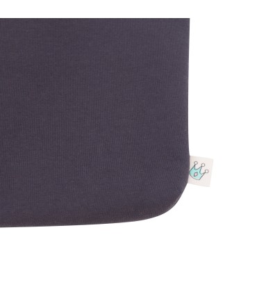 Neceser M - Detalle etiqueta Marengo