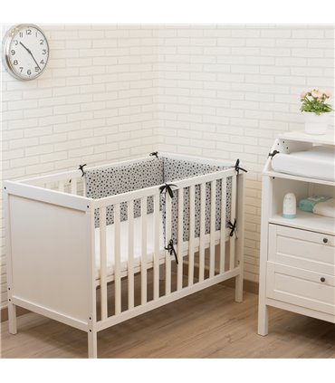 Protector de cuna - Vista de uso Black Star
