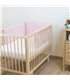 protector de cuna - Vista de uso con modelo pink island
