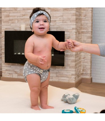 pañales  - Vista de uso con modelo white star