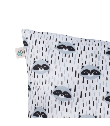 Detalle etiqueta Racoon Town