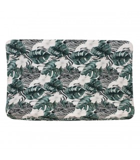 Vista horizontal das zebras